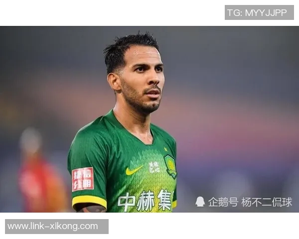 夸梅年过四十仍坚持比赛却不应抱怨裁判影响队友心态